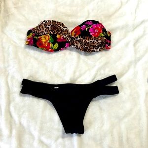 Sexy Victoria’s Secret bikini